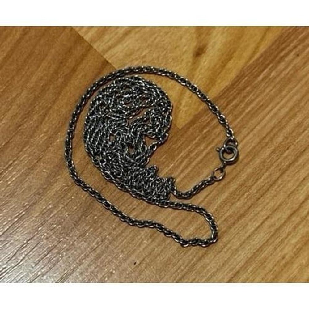 VTG Silver Tone Rope Chain Necklace -